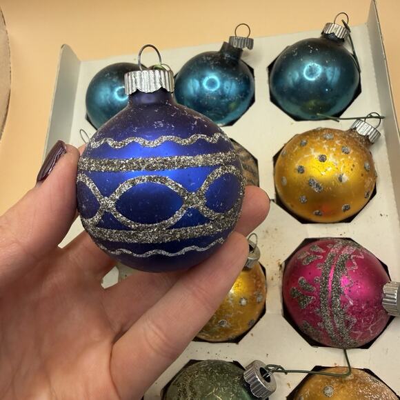 12 Vintage Shiny Brite Glass Christmas Tree Ornaments Mixed Original Box - Picture 5 of 6